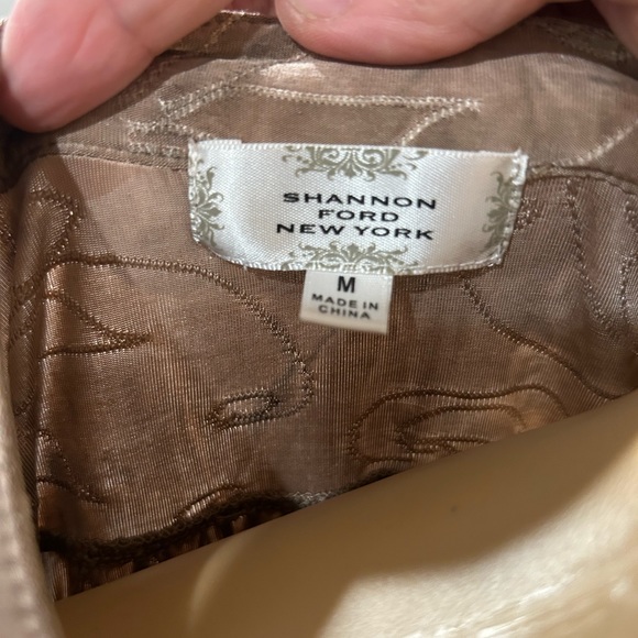 Shannon Ford blouse with embellishment rhinestones. Sz M - Picture 9 of 9